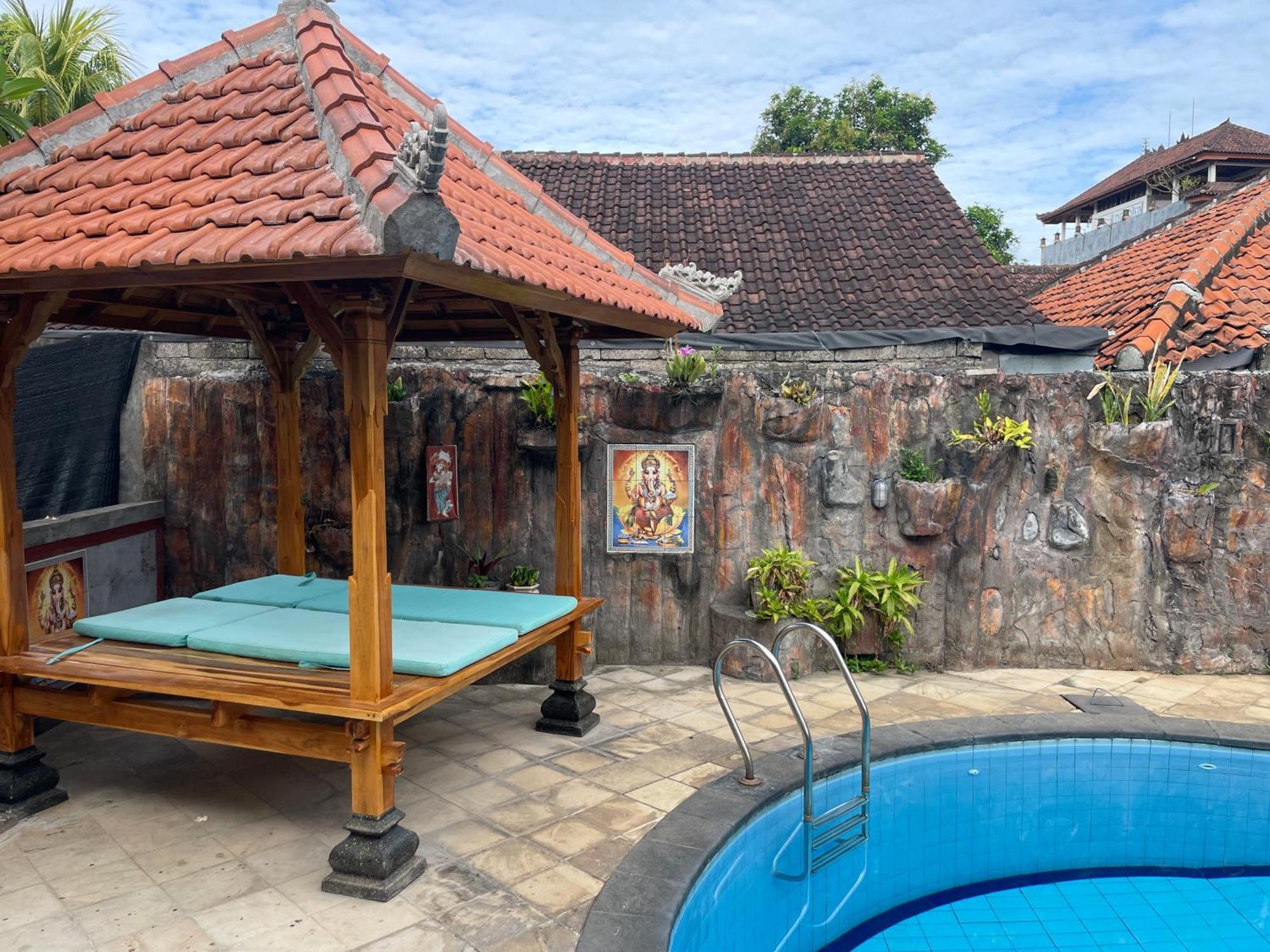 Kubu Elsa Bali Hotel Lovina  Bagian luar foto